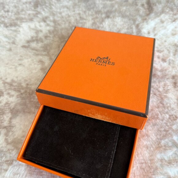 Hermes Hermès Necklace Pendant White - not the mini size one - Picture 13 of 16